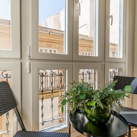 Bright Two-Bedroom Apartment In The Historic Center Málaga Eksteriør billede