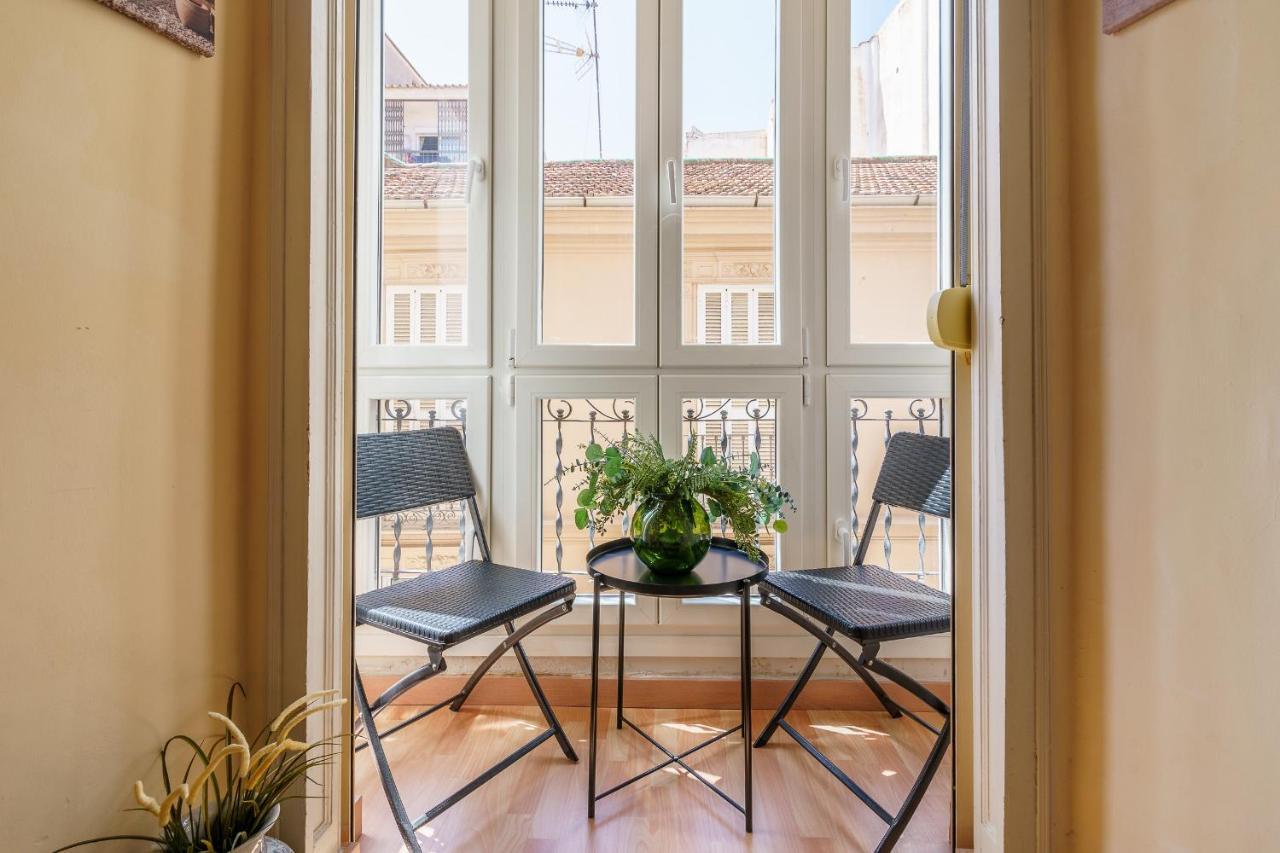 Bright Two-Bedroom Apartment In The Historic Center Málaga Eksteriør billede
