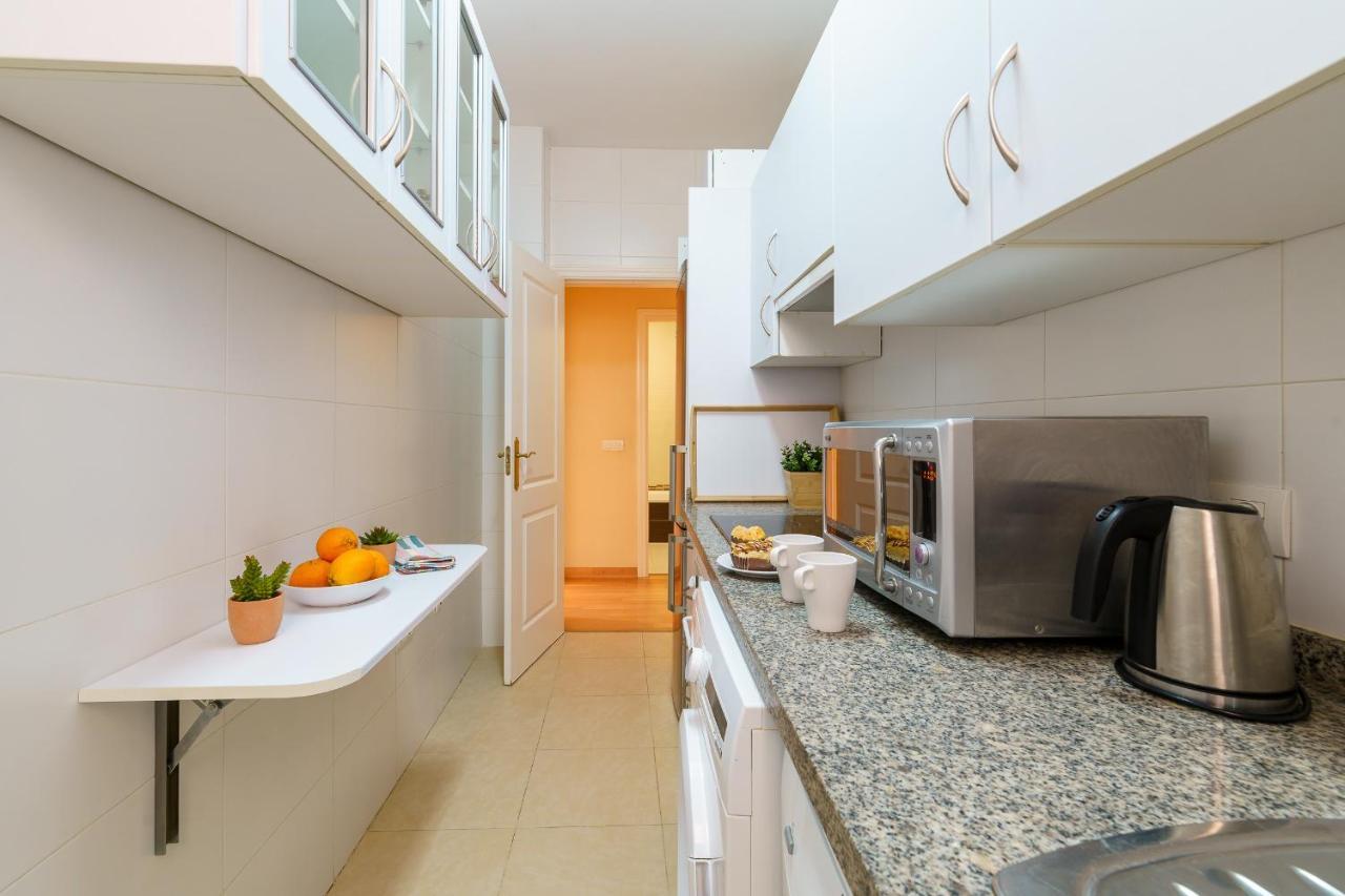Bright Two-Bedroom Apartment In The Historic Center Málaga Eksteriør billede